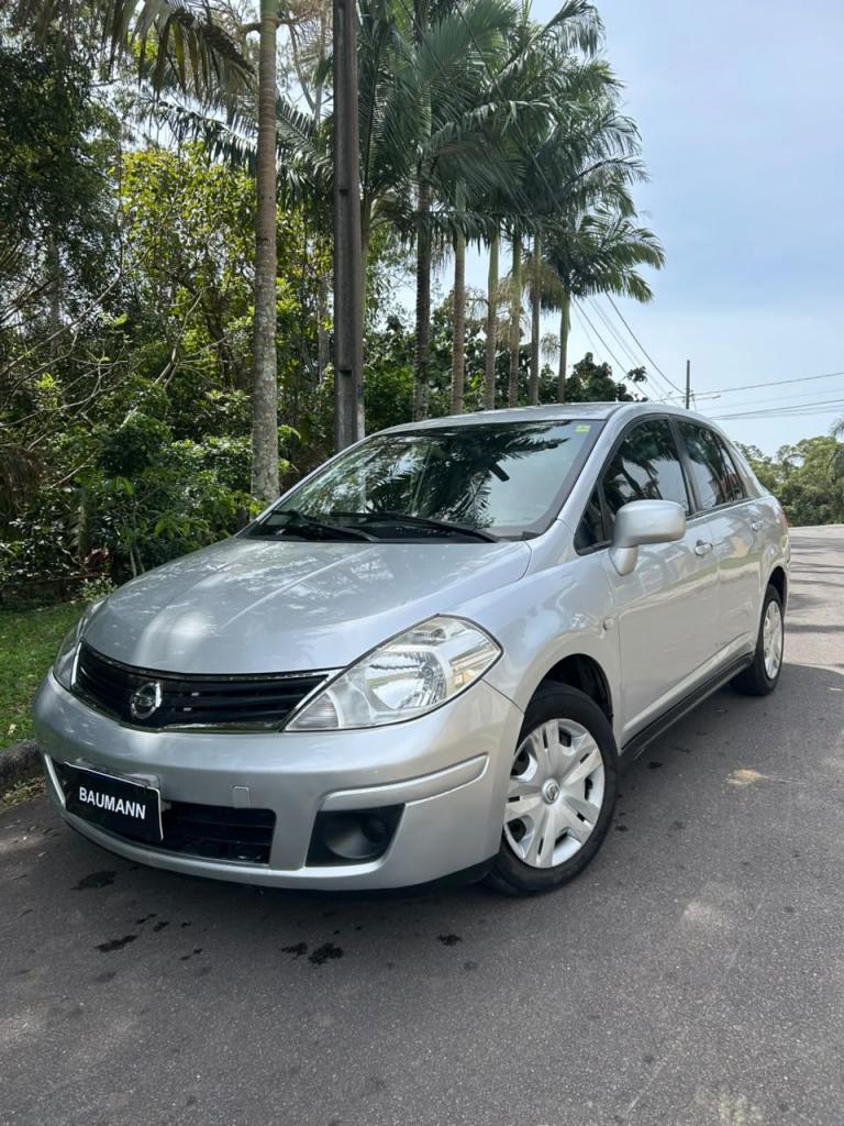 Nissan Tiida TIIDA Sedan 1.8 16V Flex Fuel 4p 2011