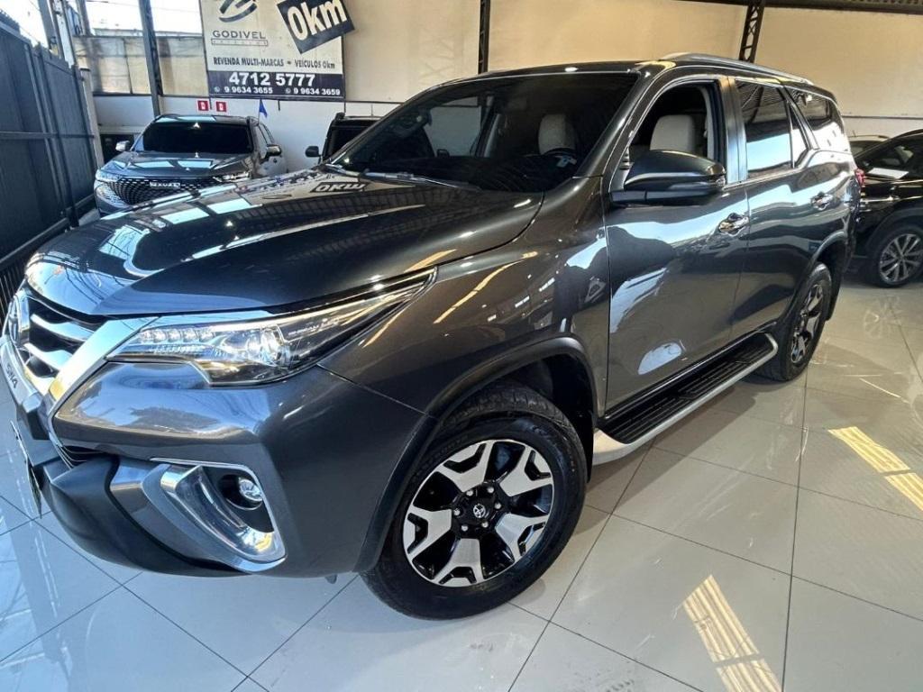 Toyota Hilux Sw4 2020