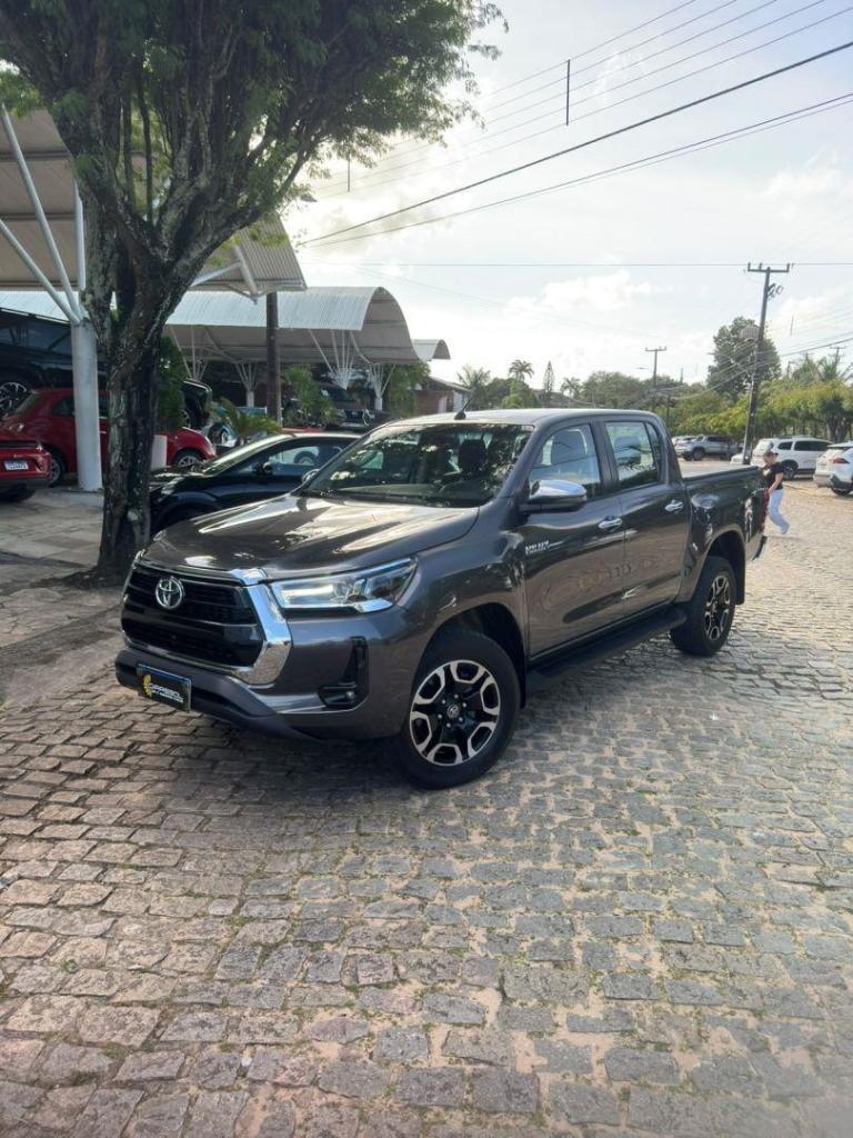 Toyota Hilux HILUX CD SRV 4X4 2.8 TDI DIESEL AUT. 2025