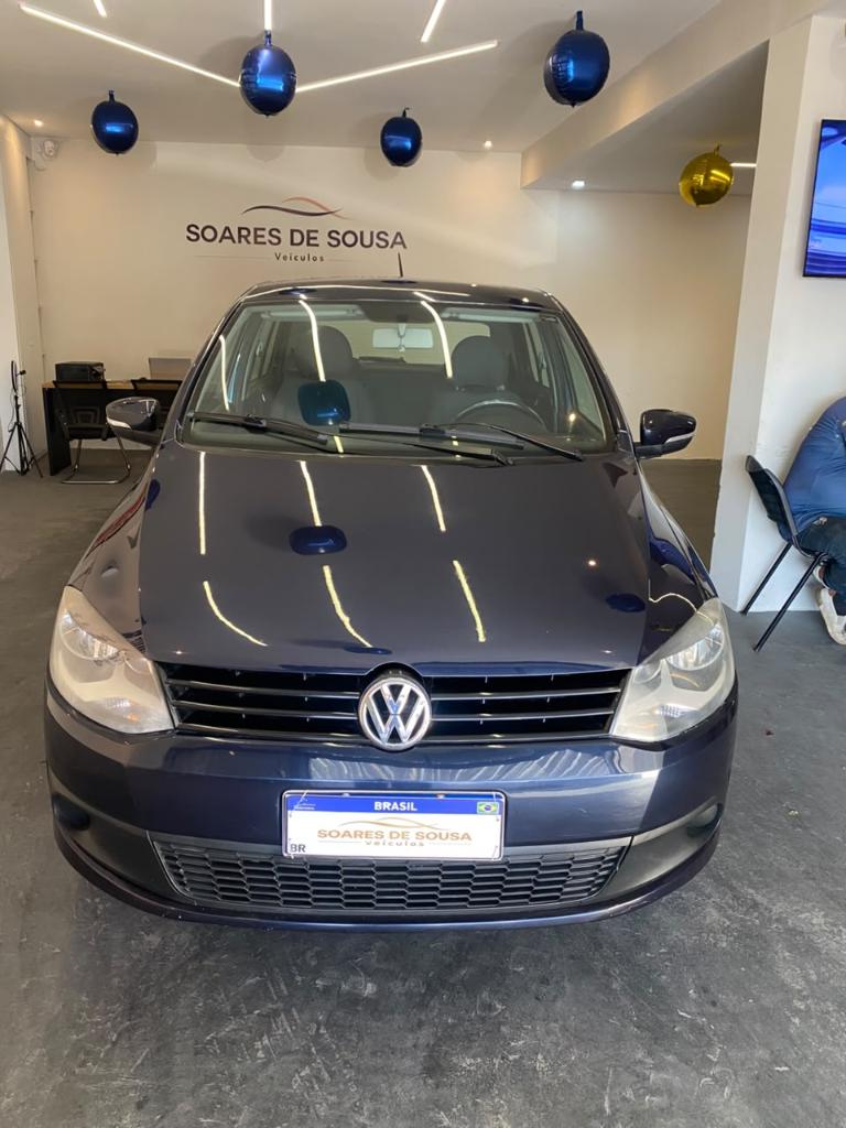 Volkswagen Fox 1.0 Vht Total Flex 2011