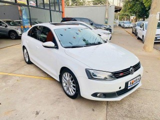 Foto do veículo Volkswagen Jetta Highline 2.0 Tsi 16v 4p Tiptronic