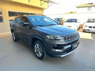 Foto do veículo Jeep Compass Longitude 2.0 4x2 Flex 16v Aut.