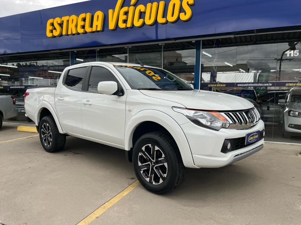 Mitsubishi L200 2023