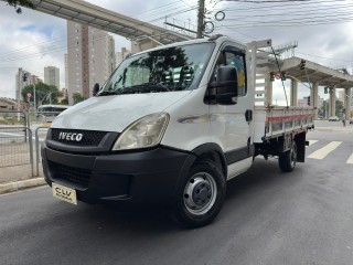 Foto do veículo Iveco Daily 3.0 35s14 Cs - 3450