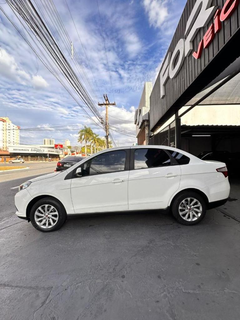 Fiat Siena Siena EL 1.4 mpi Fire Flex 8V 4p 2015