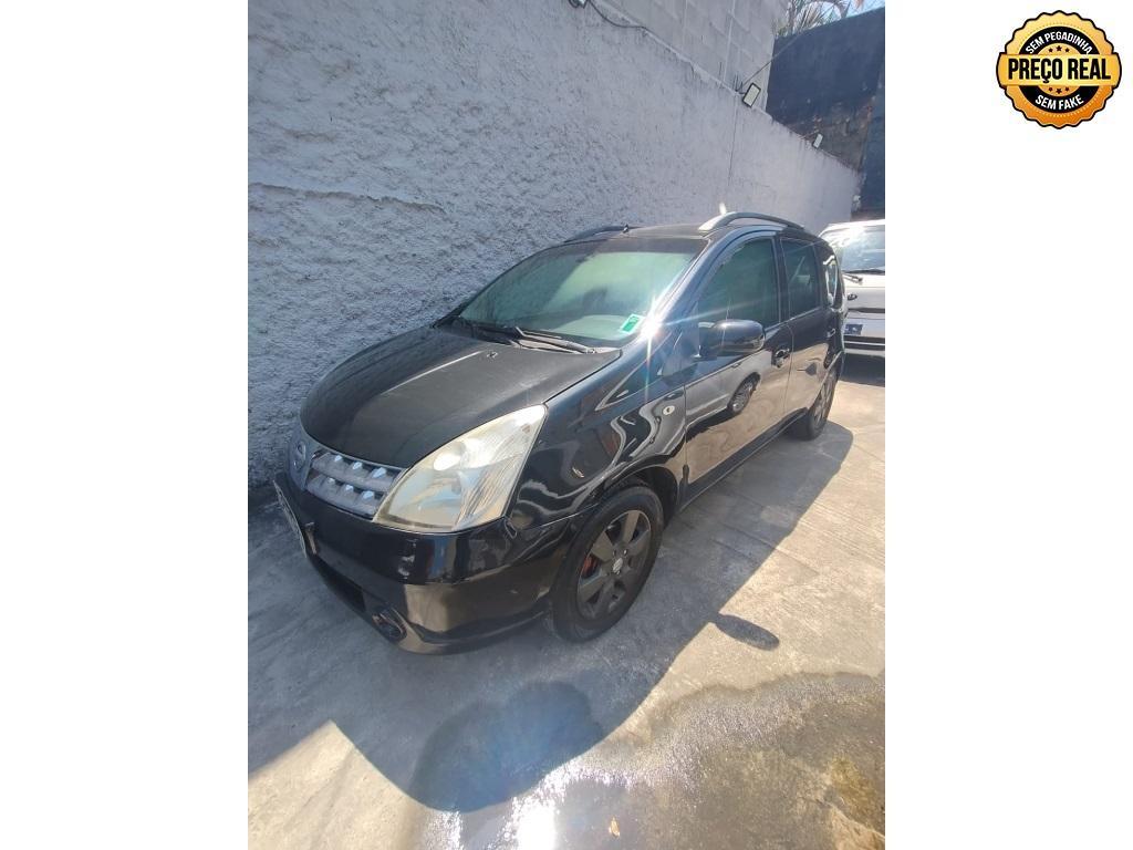 Nissan Livina 2012
