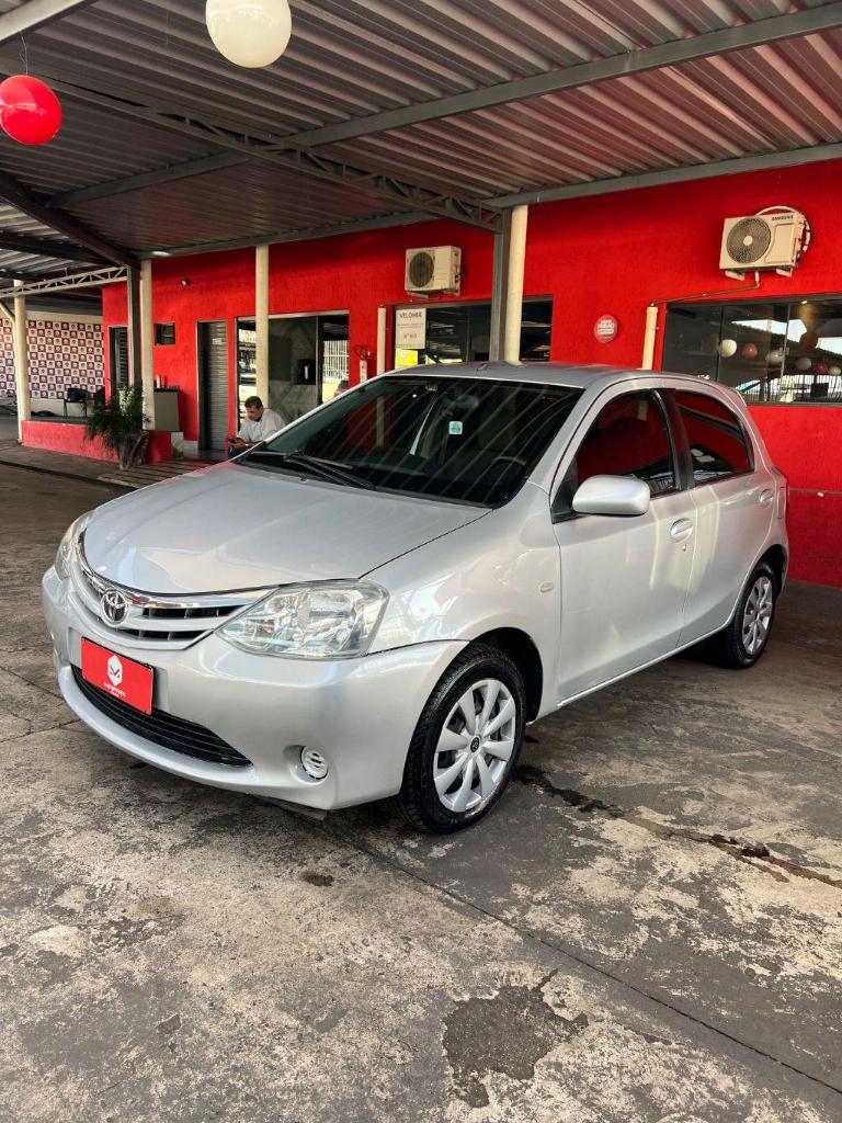 Toyota Etios ETIOS XS 1.3 Flex 16V 5p Mec. 2013