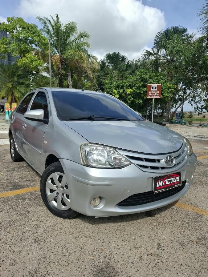 Toyota Etios ETIOS X SEDAN 1.5 FLEX 16V 4P MEC. 2014