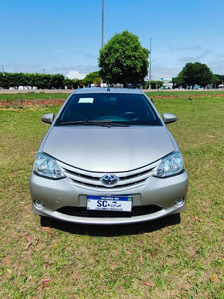 Toyota Etios 1.3 X 16V FLEX 4P MANUAL 2017