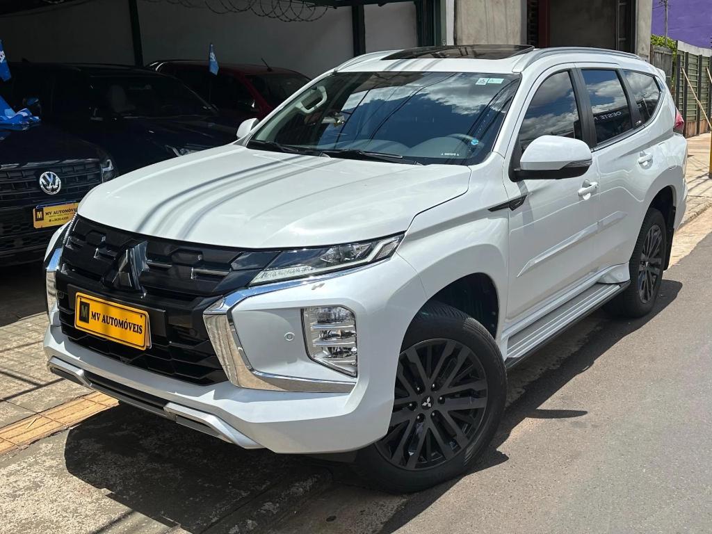 Mitsubishi Pajero OTHERS 2025