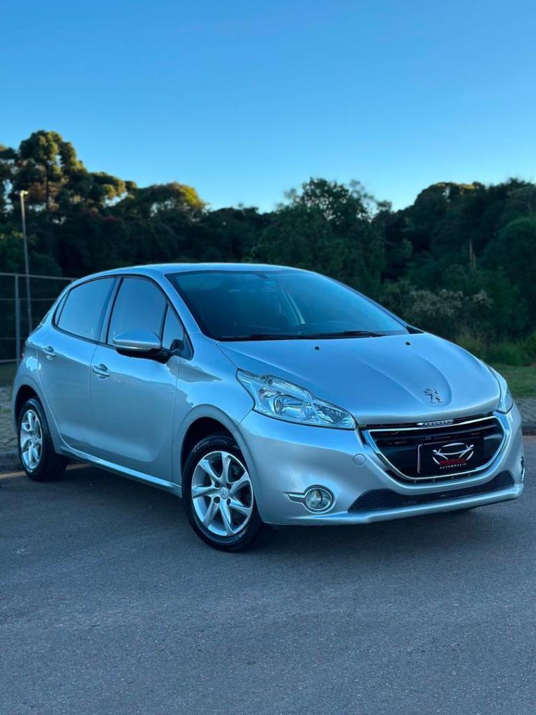 Peugeot 208 2015