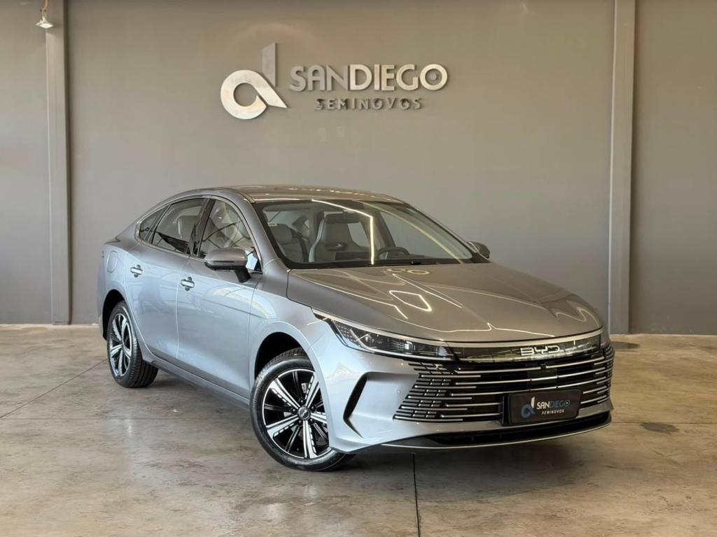 Byd King 1.5 Phev Dm-i Gs Auto - Automática