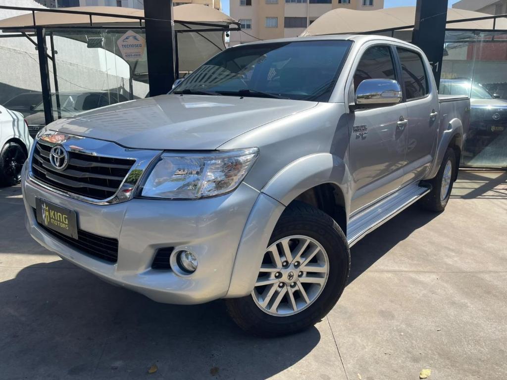 Toyota Hilux CD SRV 4X2 2.7 AT FLEX 2015