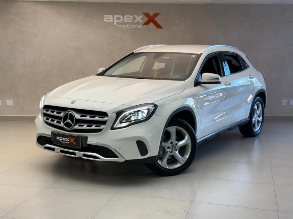Mercedes -benz Gla 200 Advance