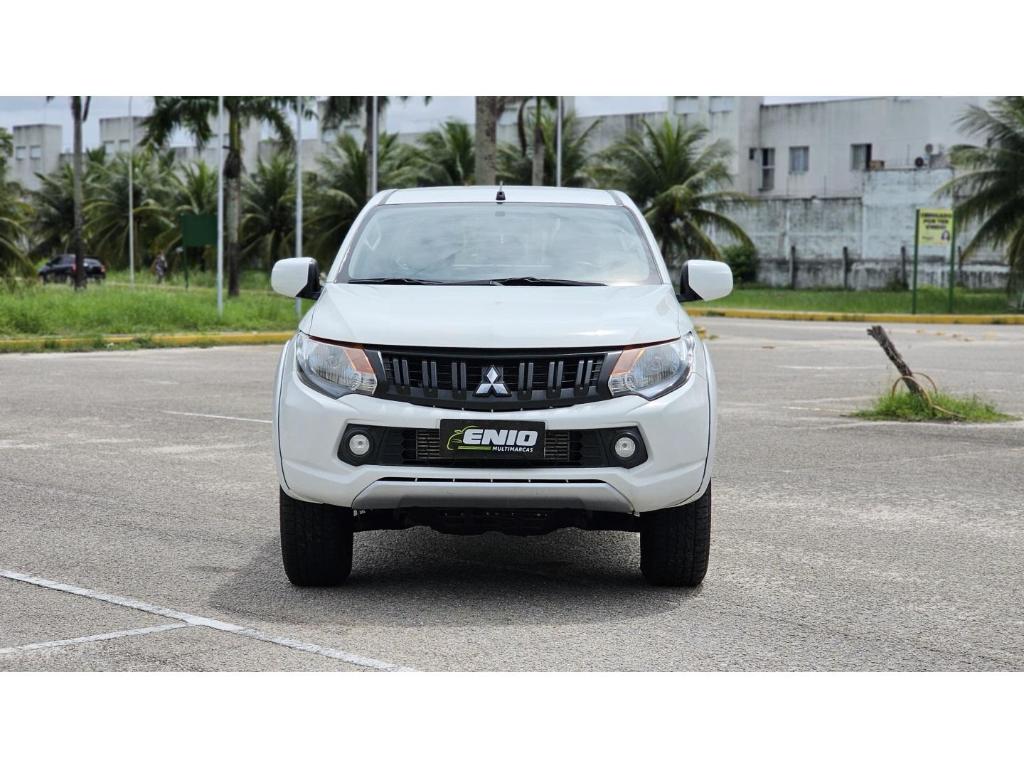 Mitsubishi L200 2023
