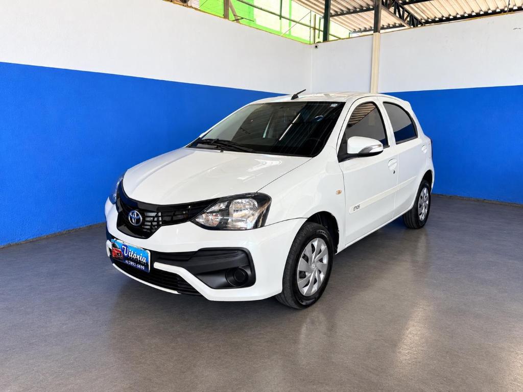 Toyota Etios 1.3 X 16V FLEX 4P MANUAL 2019