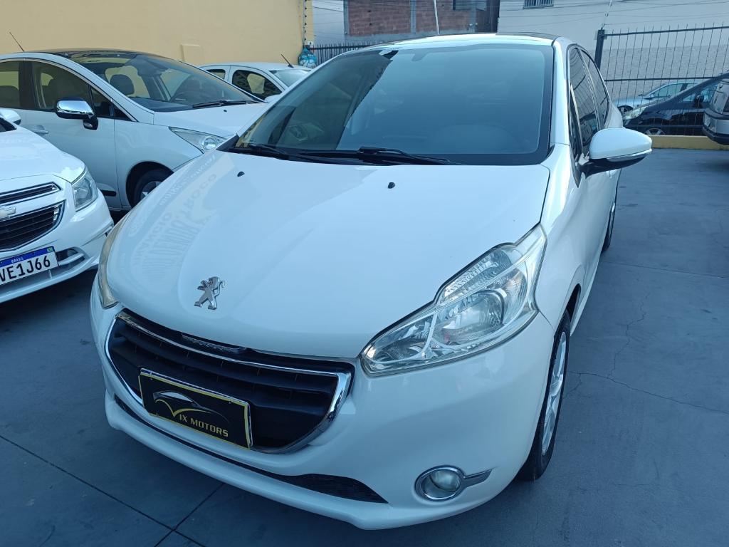 Peugeot 208 2014