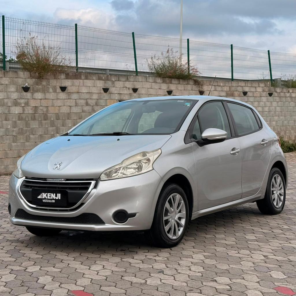 Peugeot 208 2014