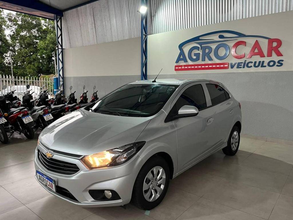 Chevrolet Onix ONIX HATCH LT 1.0 8V FlexPower 5p Mec. 2017