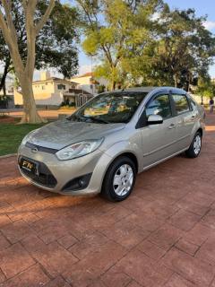 Foto do veículo Ford Fiesta 1.6 16v Flex Mec. 5p