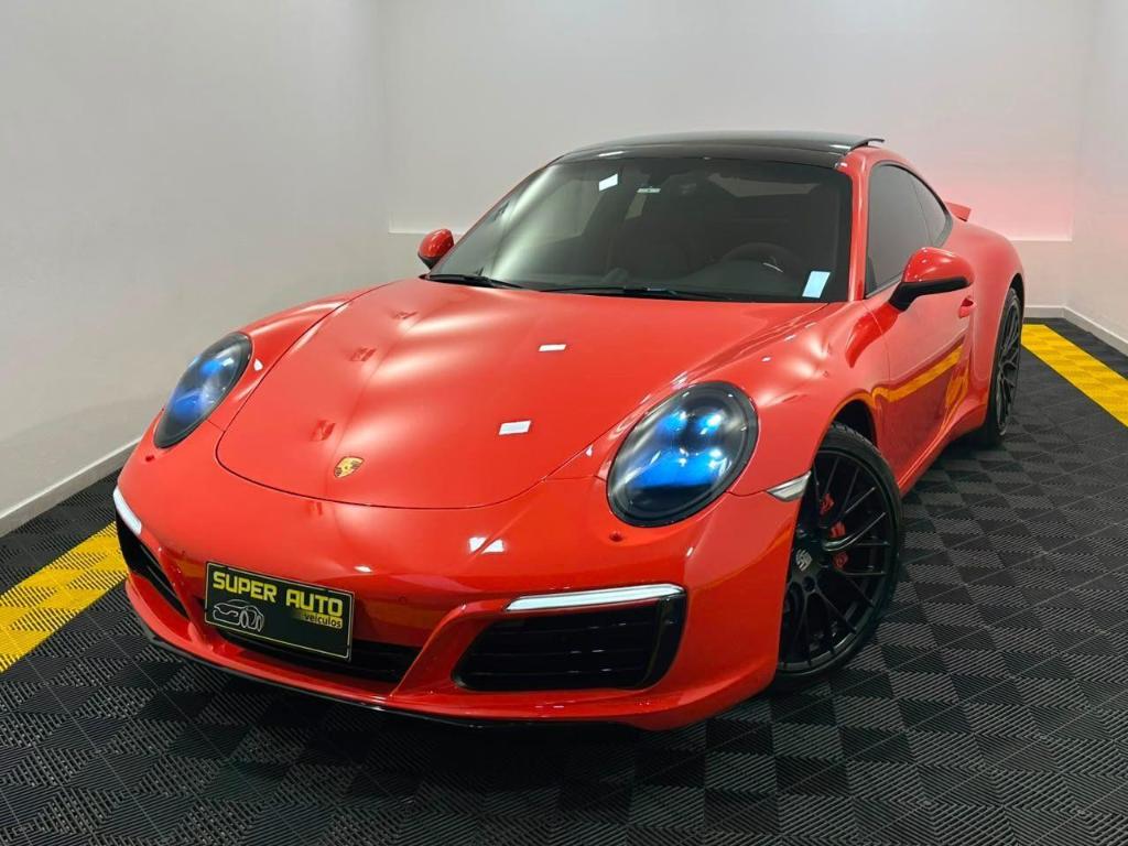 Porsche 911 CARRERA COUPE 2018