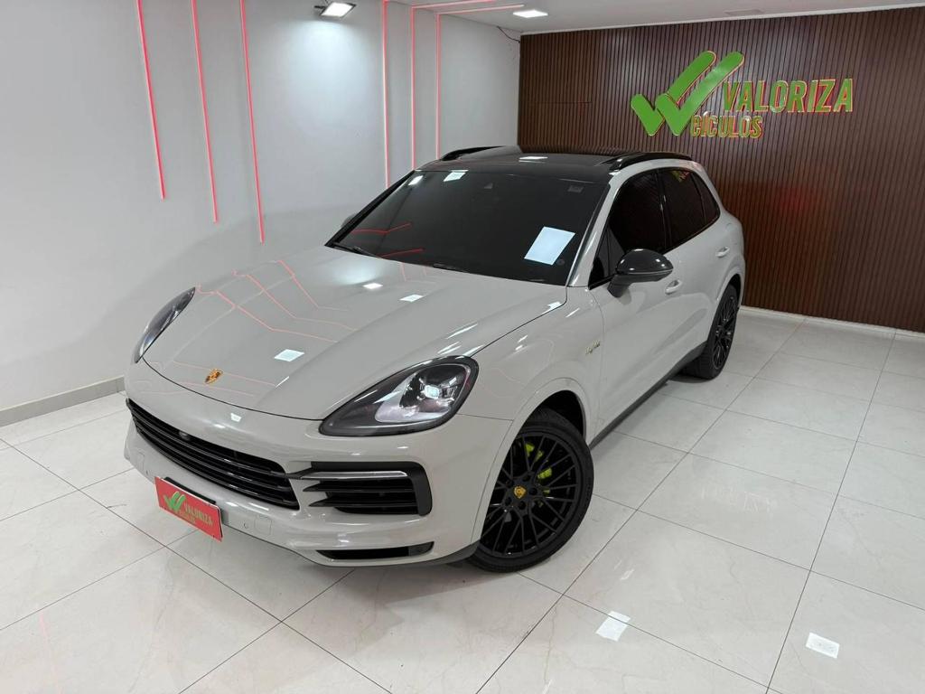 Porsche Cayenne 3.0 V6 S E-HYBRID AWD TIPTRONIC S 2021