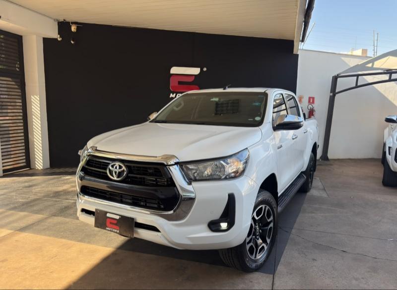 Toyota Hilux Hilux CD SRV 4x4 2.8 TDI Diesel Aut. 2021