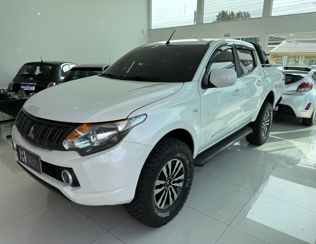 Mitsubishi L200 L200 Tri. Sport Outdoor 2.4 CD 4x4 Dies. 2019