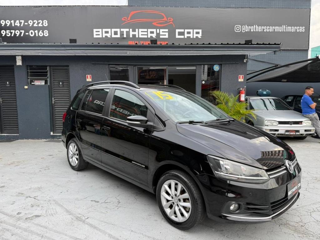 Volkswagen Spacefox COMFORTLINE 1.6 8V VHT FLEX 2015
