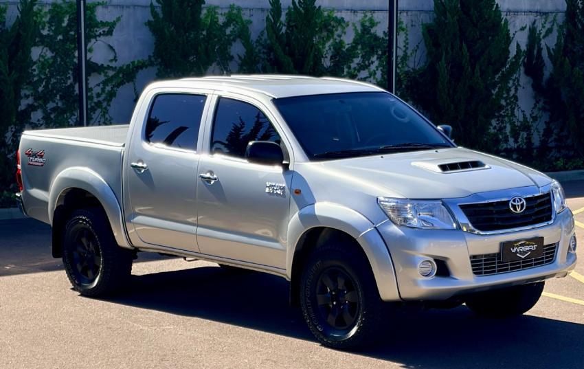 Toyota Hilux HILUX CD D4-D 4X4 2.5 16V 102CV TB DIES. 2012