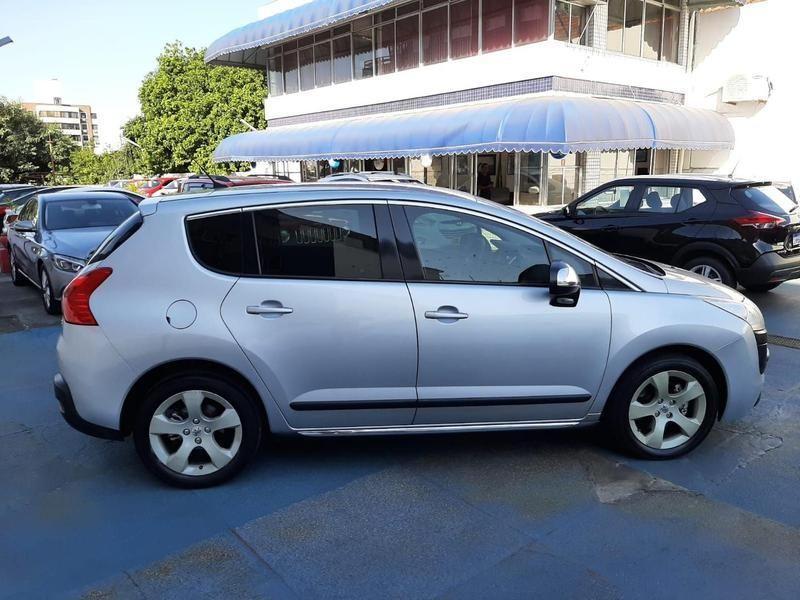 Peugeot 3008 2013