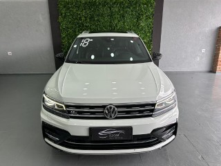 Foto do veículo Volkswagen Tiguan 2.0 Tsi 16v 200cv Tiptronic 5p