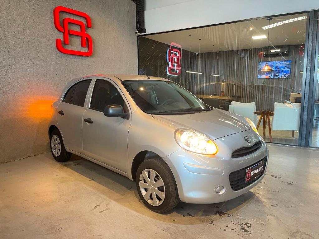 Nissan March 2015