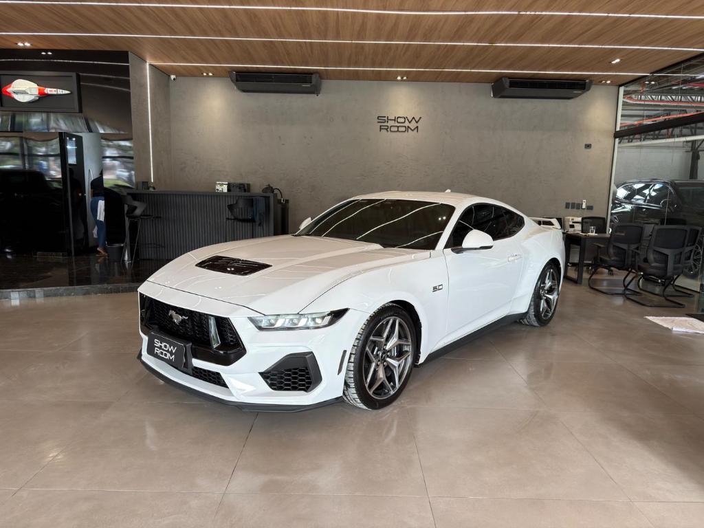 Ford Mustang 2024