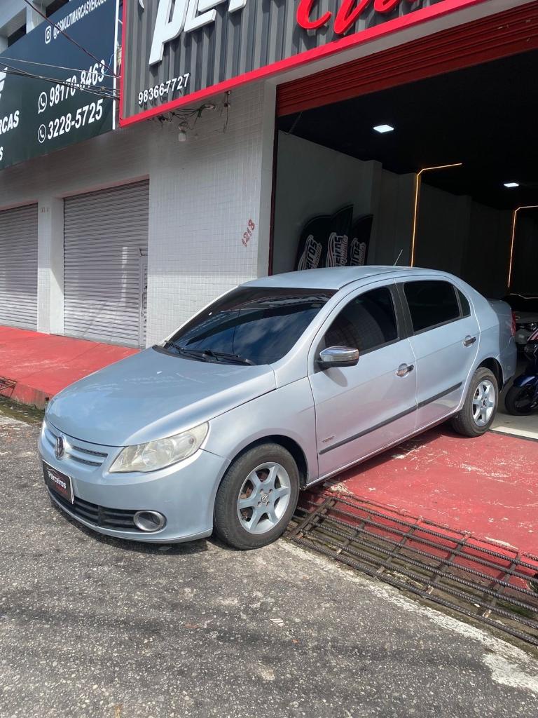 Volkswagen Voyage VOYAGE SELEÇÃO 1.0 Mi Total Flex 8V 4p 2010