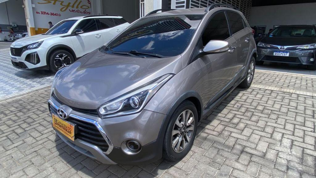 Hyundai Hb20X 1.6 16V PREMIUM FLEX 4P AUTOMÁTICO 2016