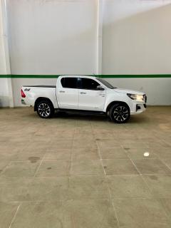 Foto do veículo Toyota Hilux 2.7 Cd Srv Auto 4wd