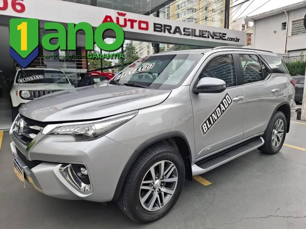 Toyota Hilux Sw4 SRX 4X4 2.8 TB 5LUG AT 2020
