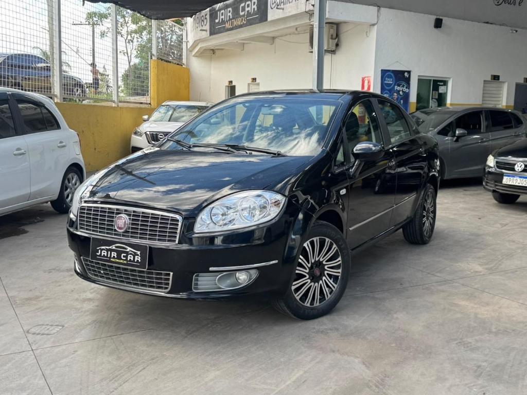 Fiat Linea ESSENCE 1.8 16V FLEX 2013