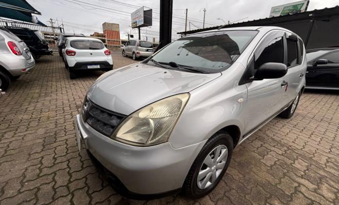 Nissan Livina LIVINA 1.6 16V Flex Fuel 5p 2010