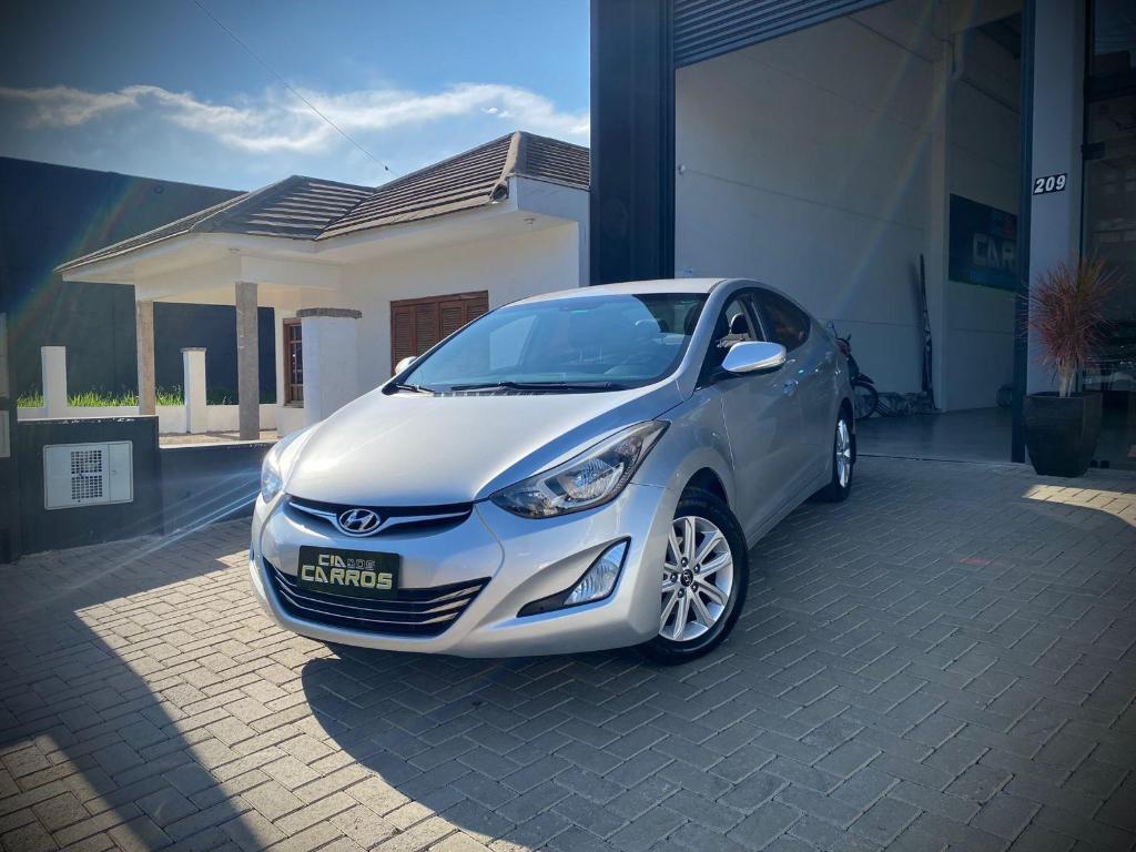 Hyundai Elantra Elantra Gls 1.8 16v Aut. - Automática