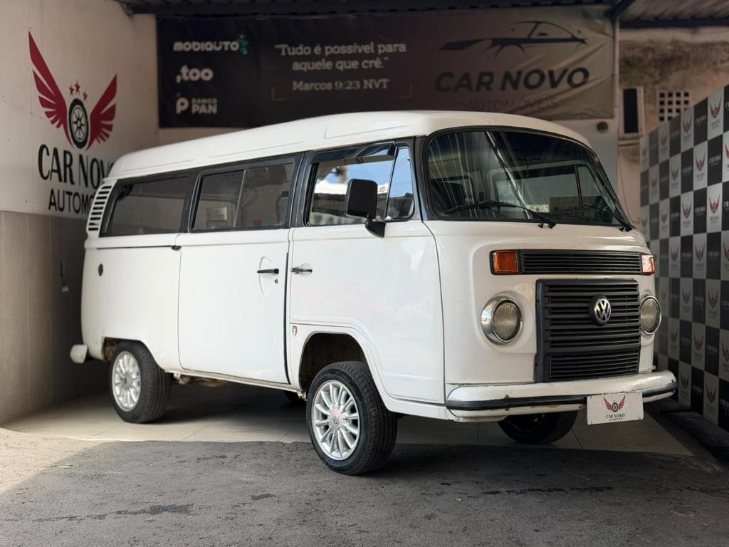 Volkswagen Kombi KOMBI ESCOLAR/50 ANOS 1.4 MI TOTAL FLEX 2008