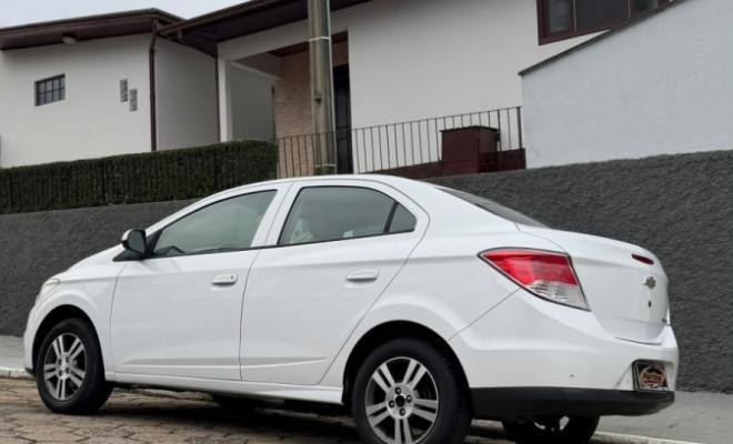 Chevrolet Prisma PRISMA Sed. LT 1.0 8V FlexPower 4p 2013