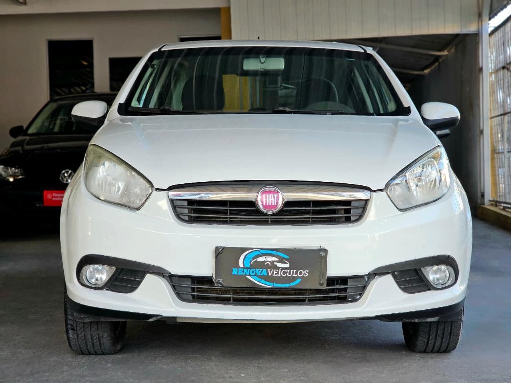 Fiat Grand Siena 2015