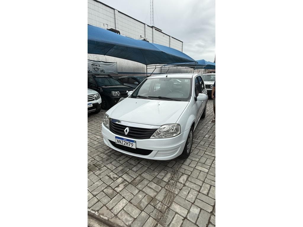 Renault Logan 2012