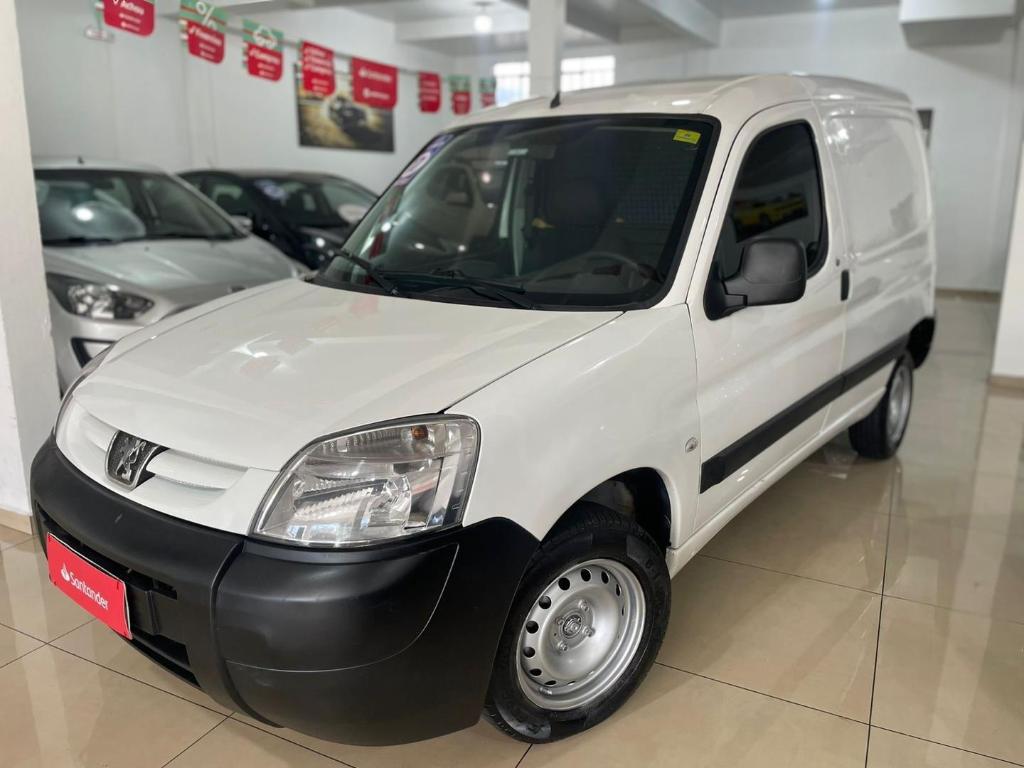 Peugeot Partner Partner Furgão 1.6 16V/ 1.6 16V Flex 3p 2017