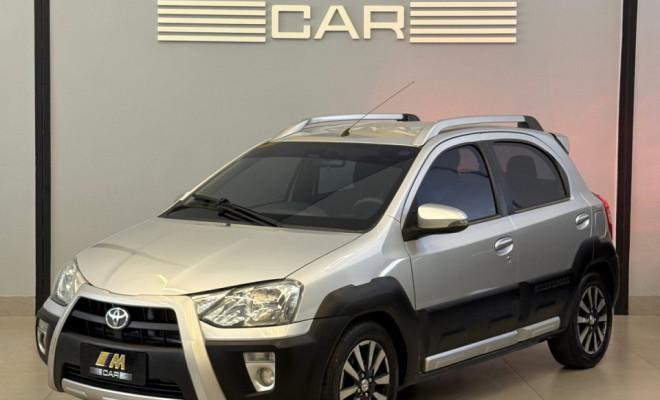 Toyota Etios ETIOS CROSS 1.5 Flex 16V 5p Mec. 2014