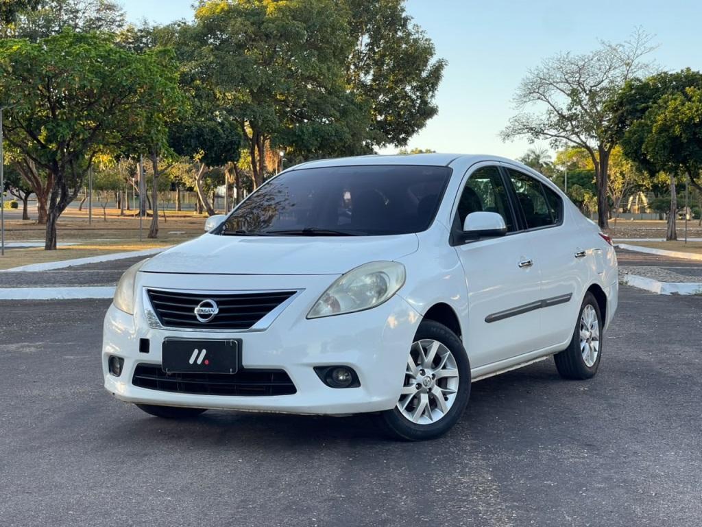 Nissan Versa 2014