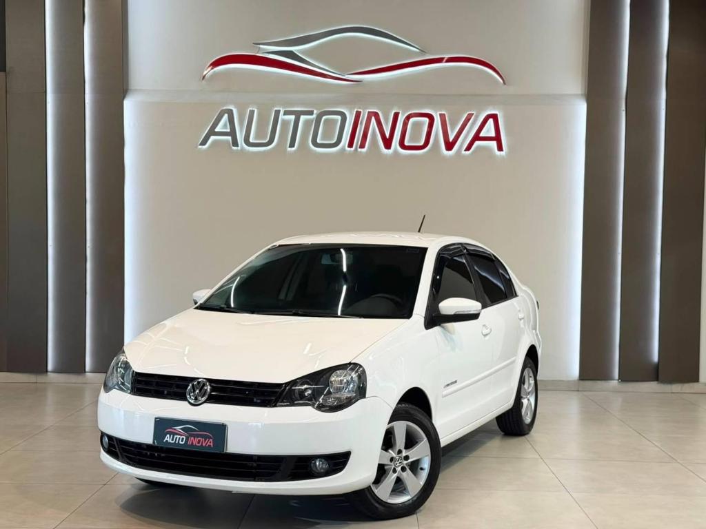 Volkswagen Polo Polo Sed. COMFORT. 1.6 Mi Tot. Flex 8v 2014