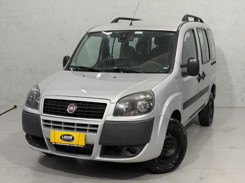 Fiat Doblo ESSENCE 1.8 16V FLEX 7L 2019